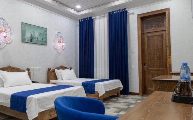 Paradise Plaza Luxury Hotel