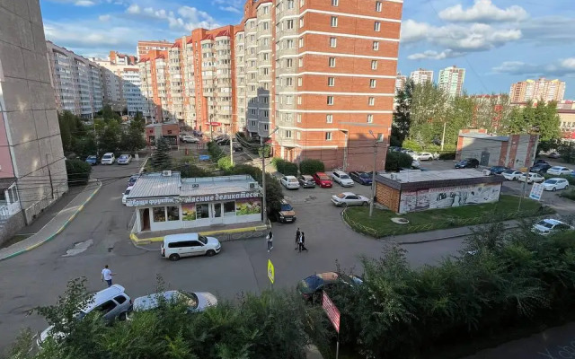 Апартаменты Чистый Взгляд на 9 мая 73 рядом с ТРЦ Планета