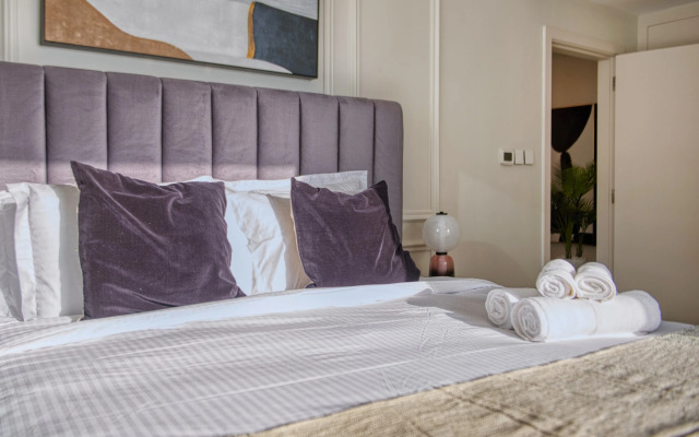 Апартаменты Cozy 1BR with great view