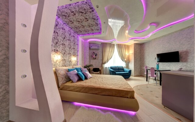 InnHome Studio De Lux Na Brat'ev Kashirinyih Apartments