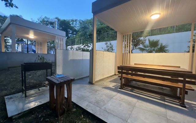 Zhk Merkato S Basseynom Apartments