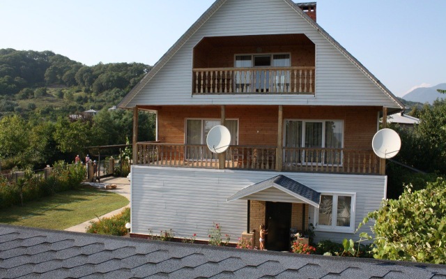 u Morya Private House