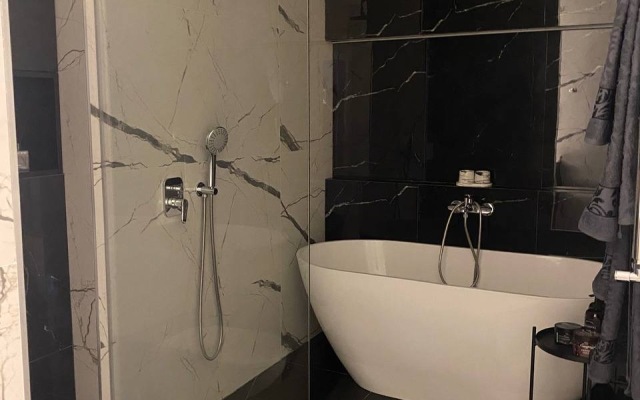 Квартира 3-х комнатная премиум с видом на озеро