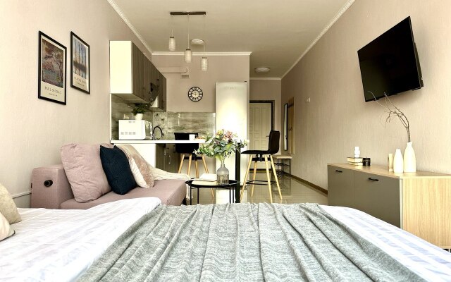 Studiya Merenga V Tsentre Goroda Flat