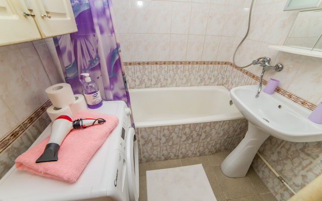 Апартаменты на Индустрии 53