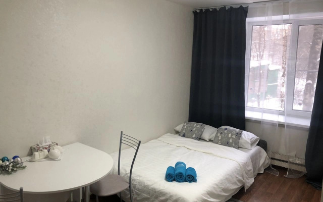 Na Ulitse Sofyi Kovalevskoy 6 Flat