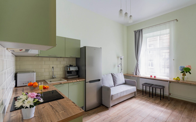 Квартира на Тележной 23