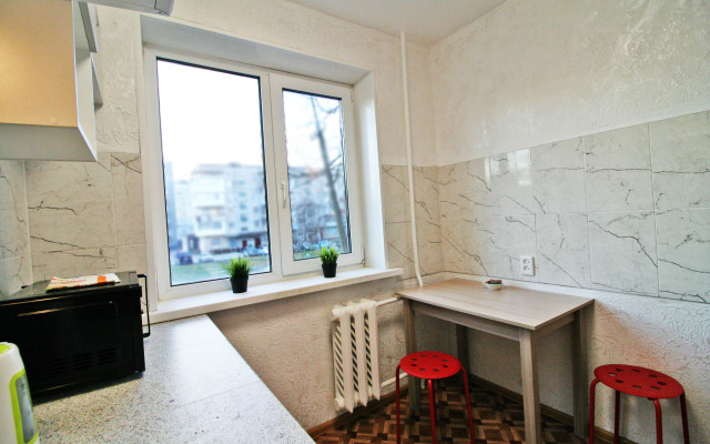 Petrovskie Na Geroyev 4  VdokhnovenieApartments
