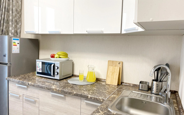 Квартира Konstantinov Apartments Ясный Берег