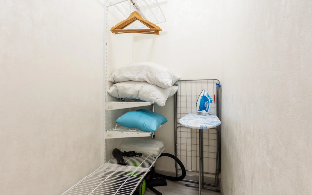 Apartments Chisty Vzglyad Na Podzolkova 21 Vblizi Trts Planeta