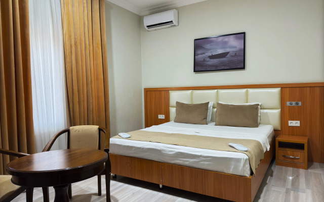 The Moon Hotel Hotel