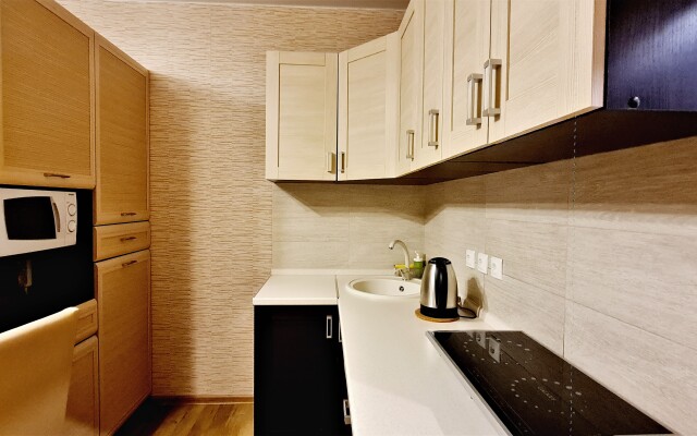 Apartments Salyutina 2B flat 192
