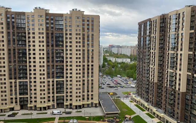 U Metro Novoperedelkino Flat
