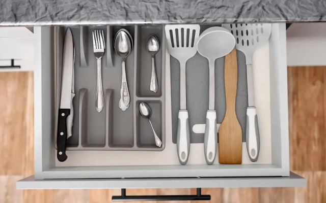 Апартаменты Пичугина 6 (2)