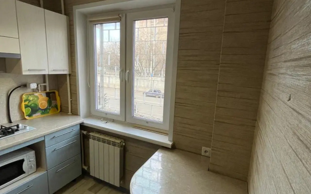 Апартаменты Железнодорожников, 8