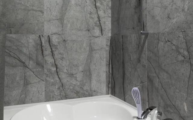 Квартира Студия Карла Маркса 47