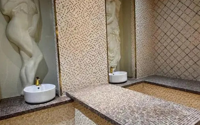 Kangurt Grand Hotel