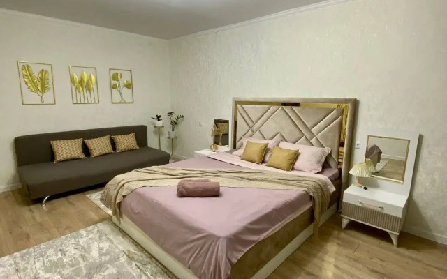 Uyutnaya V Tsentre Goroda Flat