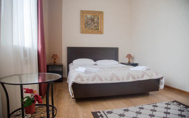 Alfa Hotel