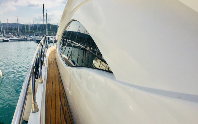 Sanremo Luxury Boat & Breakfast Mini-Hotel