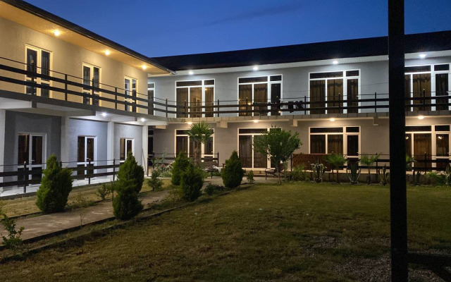 Lana Guest house