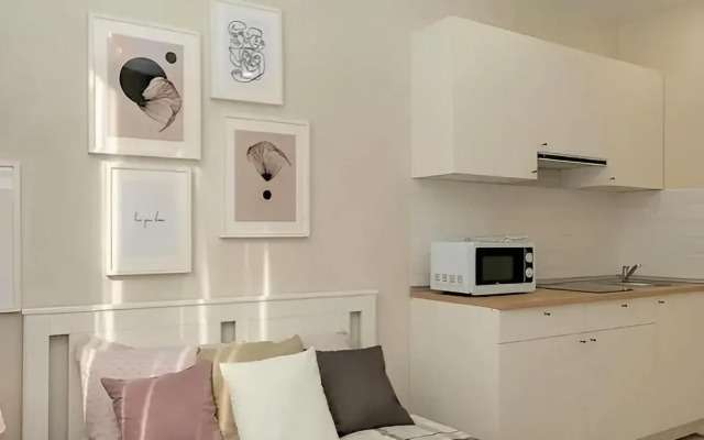 Апартаменты на Конгрессной 17