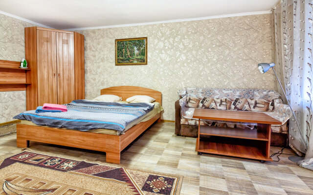V Samom Tsentre Goroda Abylay Khana 147 Apartments