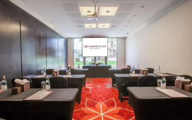 Crowne Plaza Abu Dhabi Yas Island by IHG