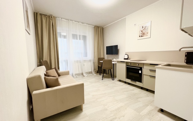 Odnokomnatnaya Natali apart v ZhK Zelenaya Vertikal' na metro Lesoparkovaya Flat
