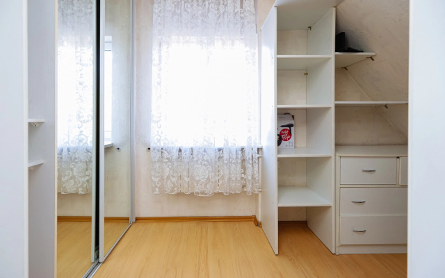 Na Dadaeva Apartments 1