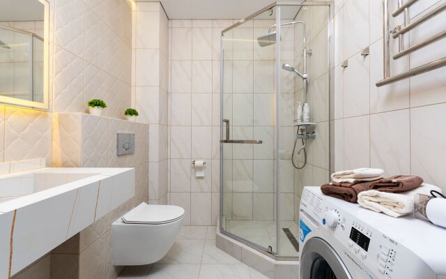 V tsentre s vidom na reky Flat