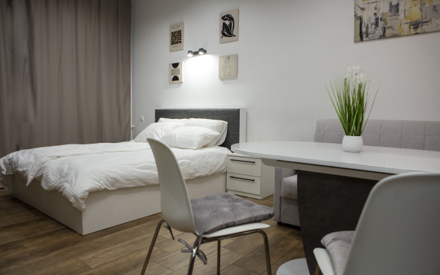 Апартаменты SKY INN Color Grey