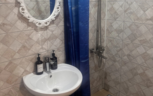 Astoriya Guest House