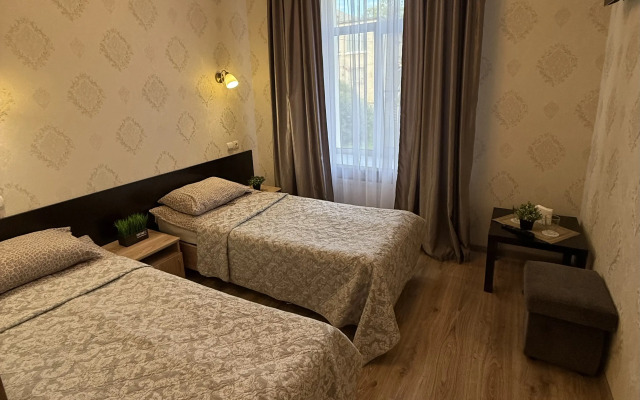 Отель Комсомольская