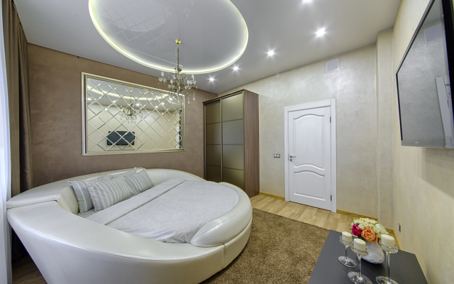 4-komnatnye HomeApart Kalvariyskaya, 16 Apartments