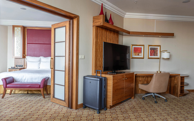 MonArch Moscow Hotel (ex. Renaissance Monarch)
