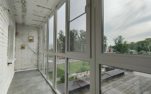 Ujutnaja vblizi Ajeroporta Flat