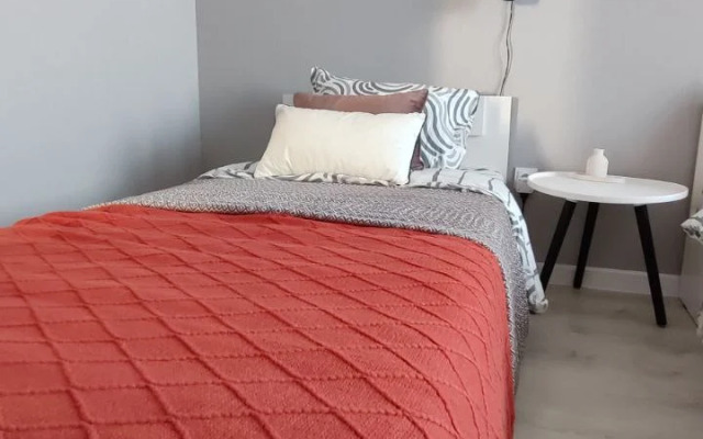 Квартира Светлая 2-к в Кировском районе