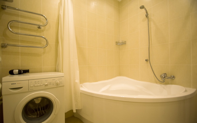 Aparton na Nezavisimosti 33 Apartments
