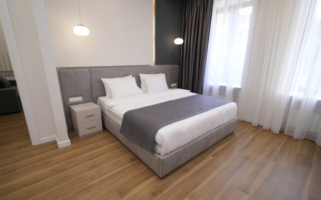 Hotel Ser In Hotel