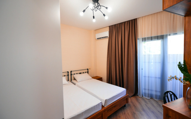 Labu Hotel