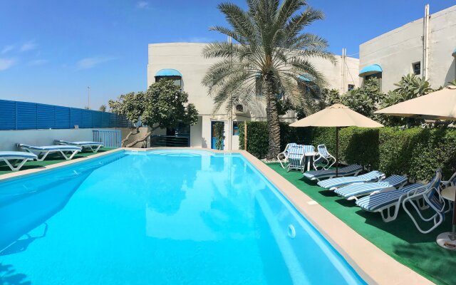 Al Corniche hotel Villa Alisa Mini-Hotel