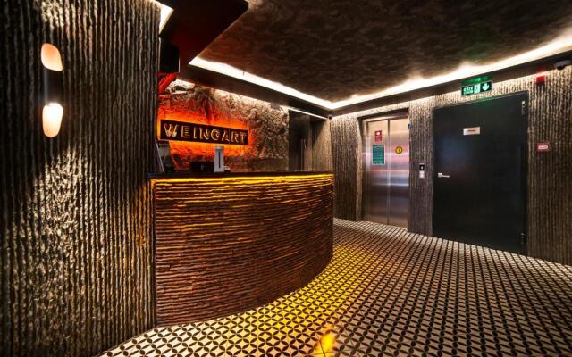 Weingart Istanbul