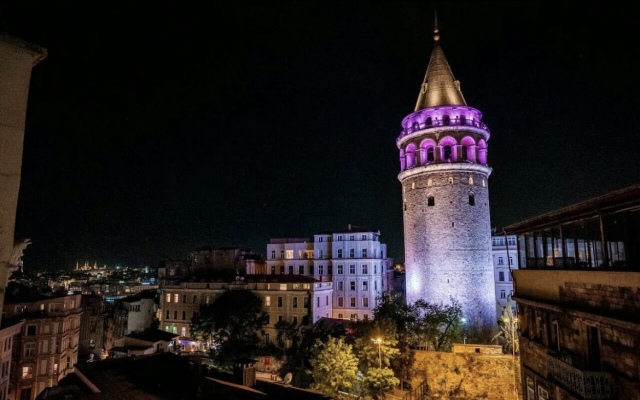Апартаменты In the heart of Istanbul - Galata Tower view