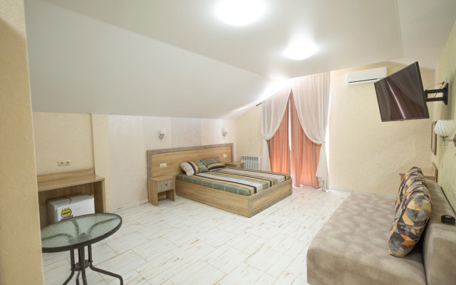 Гостевой дом Орхидея Новофёдоровка