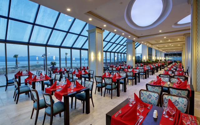 Royal Teos Thermal Resort Clinic & Spa Resort (Halal Hotel)