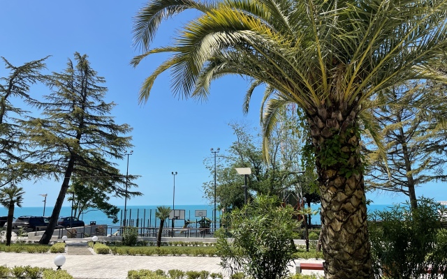 Na Luchezarnyoi Apart Hotel