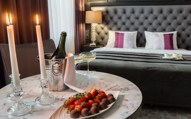 Апартаменты на Подъездном Переулке 13