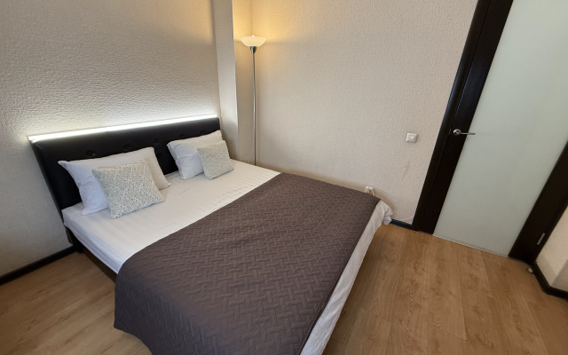 Tut Khorosho Na Schorsa 103 2 Flat