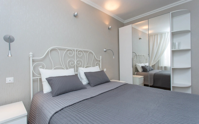 Апартаменты Бальмонт Маяковская 11